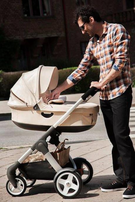 LOVE the urban, chic and classic Stokke!