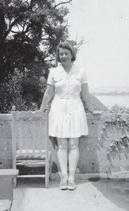 Dorothy Wrinch, 1940. (Cold Springs Harbor Laboratory Archives photo)