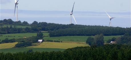 A new study finds that it may be better for the environment to temporarily shut down a wind turbine than to store the surplus electricity it generates. (Credit: Flickr @ www.FranceHouseHunt.com http://www.flickr.com/photos/francehousehunt/)