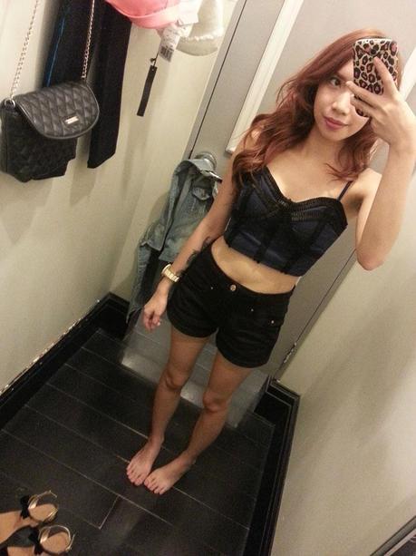 Dressing room selfie? 