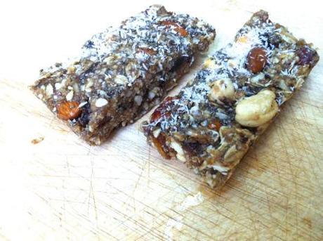 No-Bake Granola Bars (gluten-free, low sugar)