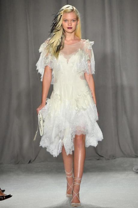 marchesa-rtw-ss2014-runway-13_203547178312