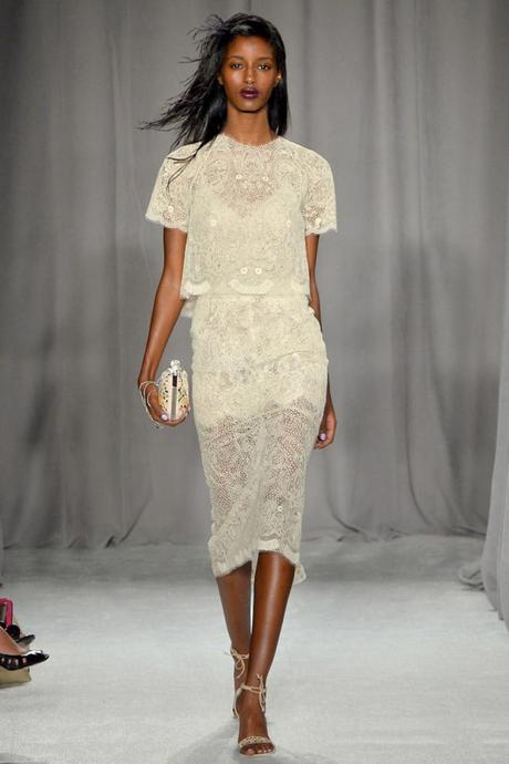 marchesa-rtw-ss2014-runway-09_203544368047