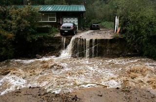 Colorado Flood: Damns Break, Thousands Evacuate (Stunning Video and Photos)