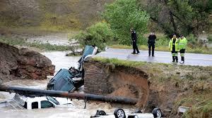 Colorado Flood: Damns Break, Thousands Evacuate (Stunning Video and Photos)