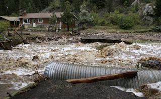 Colorado Flood: Damns Break, Thousands Evacuate (Stunning Video and Photos)