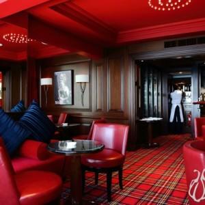 Sydneys_Vendome_Restaurant_Lounge_Beirut_Lebanon015