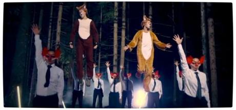 Vamers-FIY-Ermahgerd-What-does-the-Fox-say-Ylvis-has-the-answer-Flying-Foxes