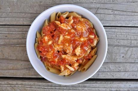 Simple Cheesy Italian Chicken {Crockpot}