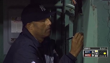 Red Sox Sweep Yankees and Mariano Rivera Leaves A Message In The Bullpen At Fenway