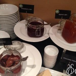 Mövenpick_Hotel_Beirut_Breakfast07