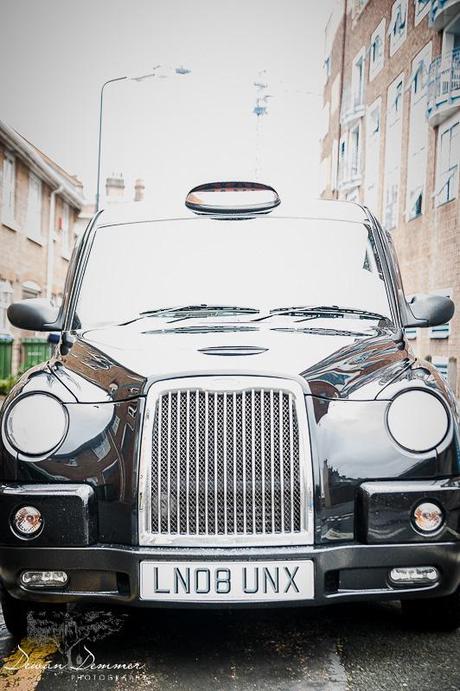 london Black taxi Cab for bride