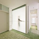 Internal renovation by Romero Vallejo Arquitectos