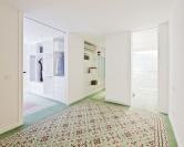 Internal renovation by Romero Vallejo Arquitectos