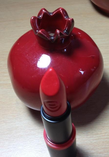 Essence All You Need Is Red Lipstick Swatches