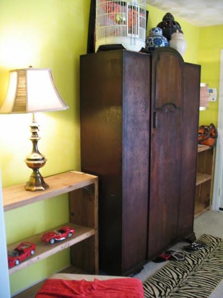 DIY reclaimed wood shelves