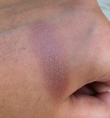 MAC Sable Eyeshadow - Review, Swatch