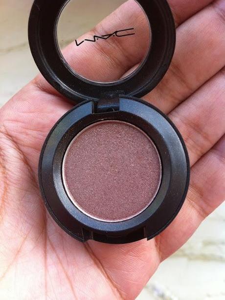 MAC Sable Eyeshadow - Review, Swatch