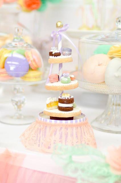 Cake Decorating party by Sweet Bambini Event Styling.
