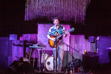 Colorcollage9 620x413 MISTERWIVES, HOW SAD AND MORE PLAYED AMAZING SETS AT CAMEO [PHOTOS]