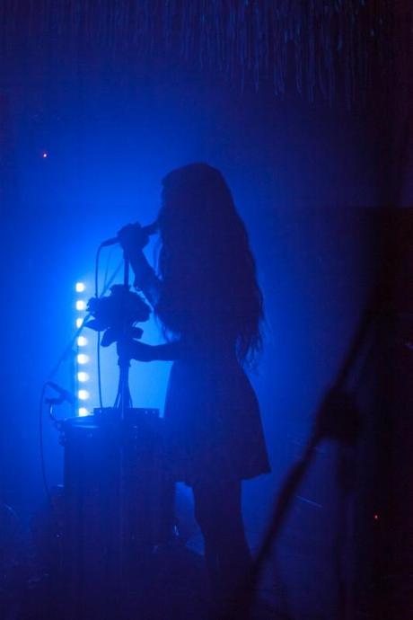 Misterwives19 533x800 MISTERWIVES, HOW SAD AND MORE PLAYED AMAZING SETS AT CAMEO [PHOTOS]