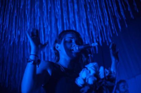 Misterwives12 620x413 MISTERWIVES, HOW SAD AND MORE PLAYED AMAZING SETS AT CAMEO [PHOTOS]