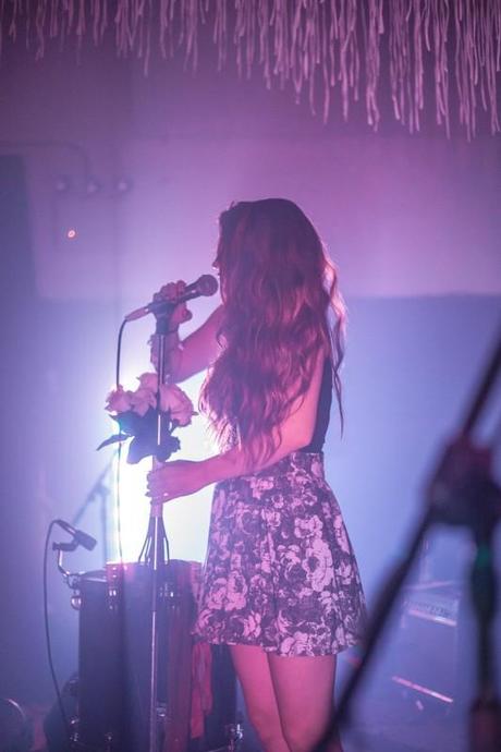 Misterwives17 533x800 MISTERWIVES, HOW SAD AND MORE PLAYED AMAZING SETS AT CAMEO [PHOTOS]