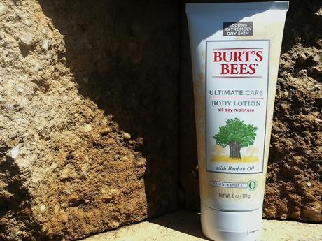 Burt's Bees 98.9% Natural Ultimate Care Body Lotion for Dry Skin Review