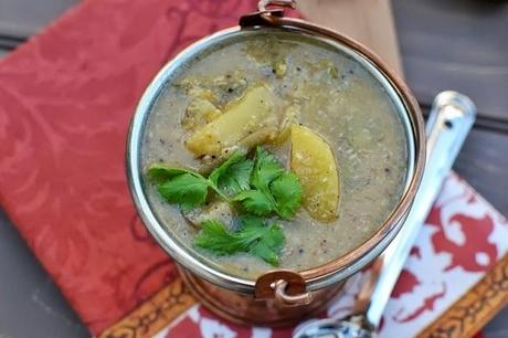 Pindi Miriyam (Andhra Style Vegetable Stew with Peppercorns)