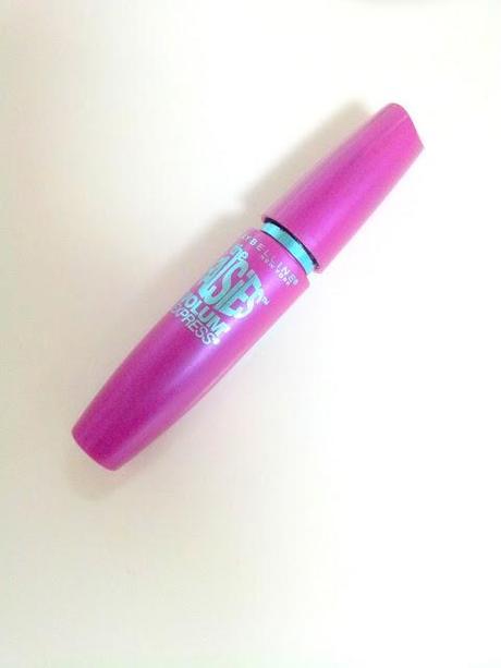 Review | Maybelline Falsies Volume Express Mascara - Does It Make My Lashes Look Like Falsies?