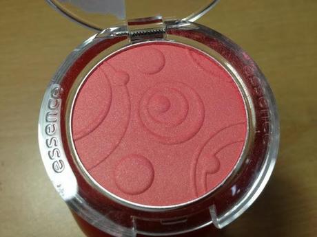 Essence Silky Touch Blush Life's a Cherry Swatches