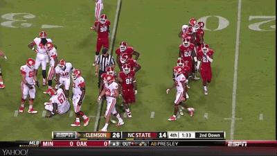 Clemson OT Isaiah Battle Went Mike Tyson On An N.C. State Defender Last Night