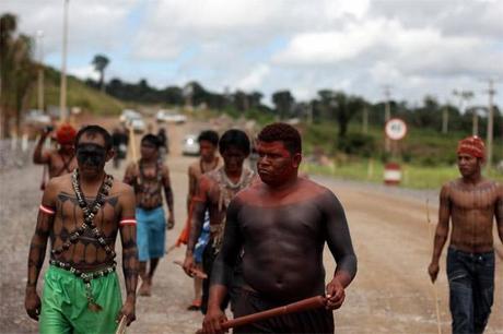 May 2013 protest at one of the main construction sites of the Belo Monte Dam complex in the municipality of Victoria de Xingu. Photos ©Ruy Sposati/CIMI 