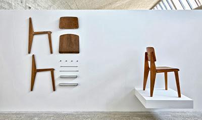 see | art exhibition