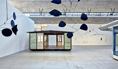 see | art exhibition