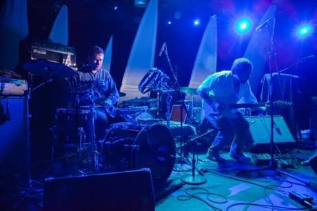 Tezeo YL WHP01 620x413 YOUTH LAGOON PLAYED LE POISSON ROUGE [PHOTOS]