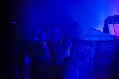 YL WHP14 620x413 YOUTH LAGOON PLAYED LE POISSON ROUGE [PHOTOS]