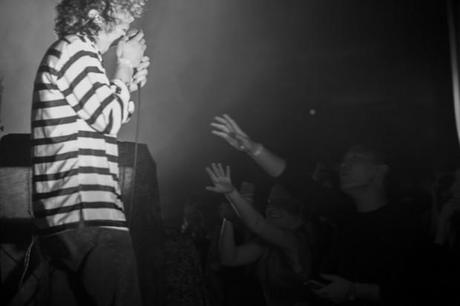 YL WHP19 620x413 YOUTH LAGOON PLAYED LE POISSON ROUGE [PHOTOS]