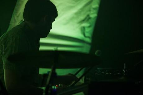 YL WHP18 620x413 YOUTH LAGOON PLAYED LE POISSON ROUGE [PHOTOS]