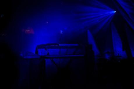 YL WHP13 620x413 YOUTH LAGOON PLAYED LE POISSON ROUGE [PHOTOS]