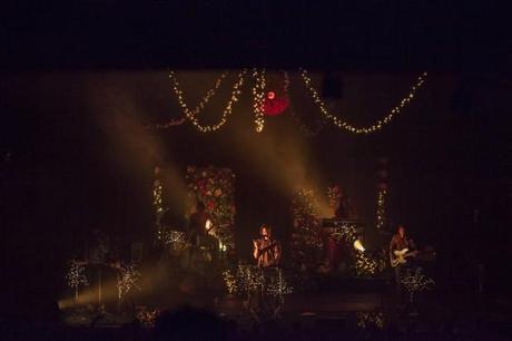 WO19 620x413 WASHED OUT PLAYED STUNNING SET AT TERMINAL 5 [PHOTOS]