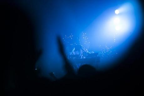 WO10 620x413 WASHED OUT PLAYED STUNNING SET AT TERMINAL 5 [PHOTOS]