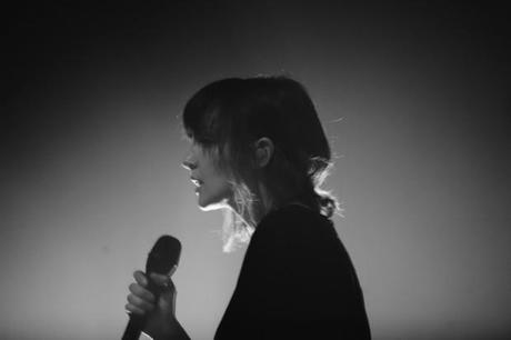 MG 2517 1 620x413 CHVRCHES PLAYED TERMINAL 5 [PHOTOS]