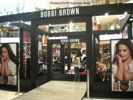 Cosmopolitan and Bobbi Brown Makeup Masterclass