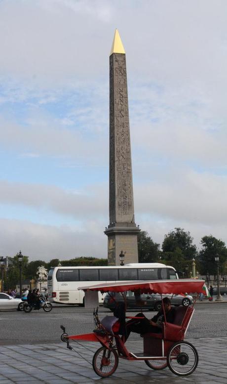 paris obelish and carriage