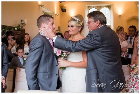 Notley Abbey Wedding Photographs 013