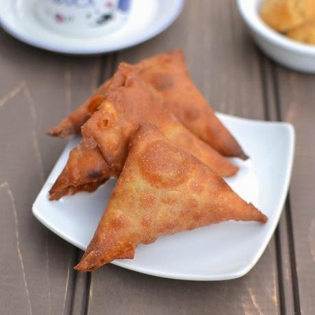 Xperience Hyderabadi Irani Samosa & Chai