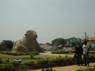 77)  Lepakshi: (16/5/2013)