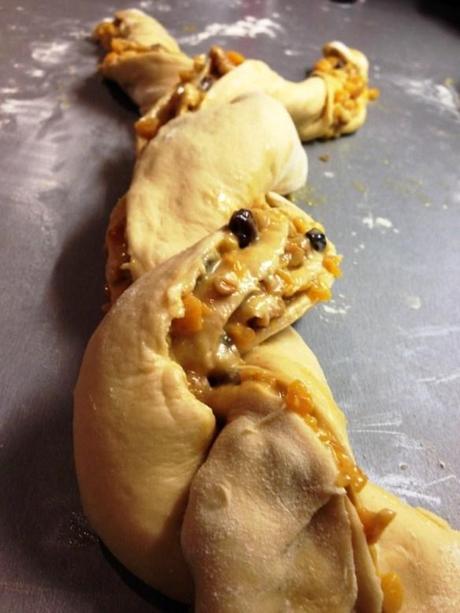 sweet dough apricot couronne crown plait great bloggers bake off gbbo method