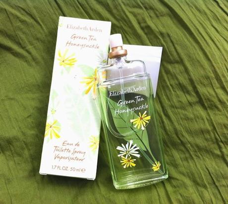 Elizabeth Arden Green Tea Honeysuckle Perfume - Review